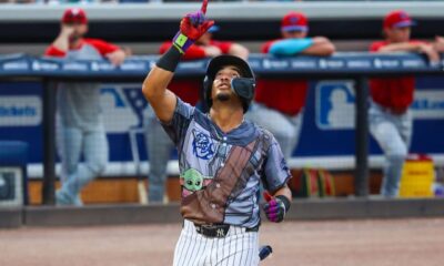 Con jersey de Star Wars, prospecto dominicano de los Yankees conecta trilogía de HR