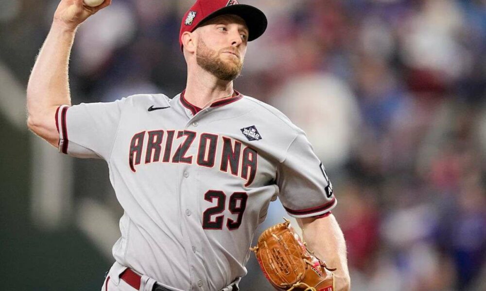 Kelly regresa a Diamondbacks, pacta por dos temporadas y 40 millones