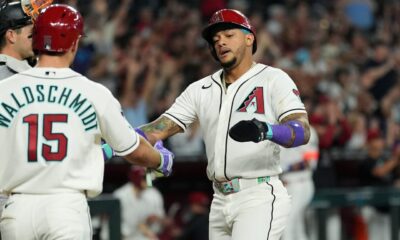 Marte sigue en fuego y los D-backs sacan las escobas ante los Gigantes
