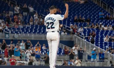 Sandy Alcántara hizo historia en Miami
