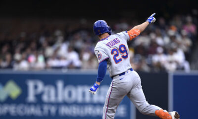Young la desaparece otra vez en la blanqueada de los Mets en San Diego