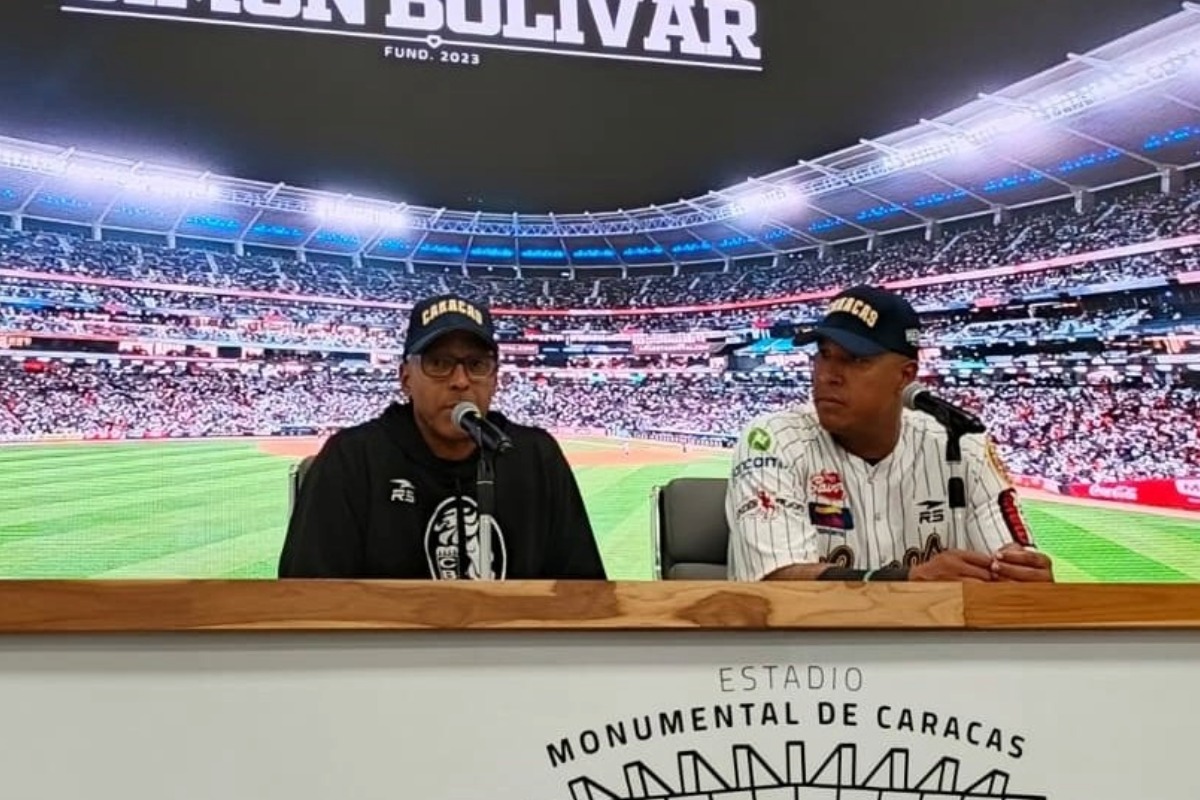 Salvador Pérez a los fanáticos de los Leones: «Alguacil no juega, nosotros sí»