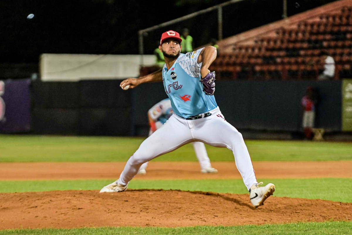 PODCAST. Vuelo de Cardenales: al fin comenzó la defensa de la corona [ep.32]