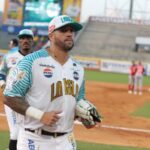 David Peralta cumple su promesa a Margarita: la ofensiva de Bravos se vuelve más temible para enero David Peralta cumple su promesa a Margarita: la ofensiva de Bravos se vuelve más temible para enero