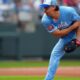 Cachorros pactan con el relevista derecho Hunter Harvey (fuente)
